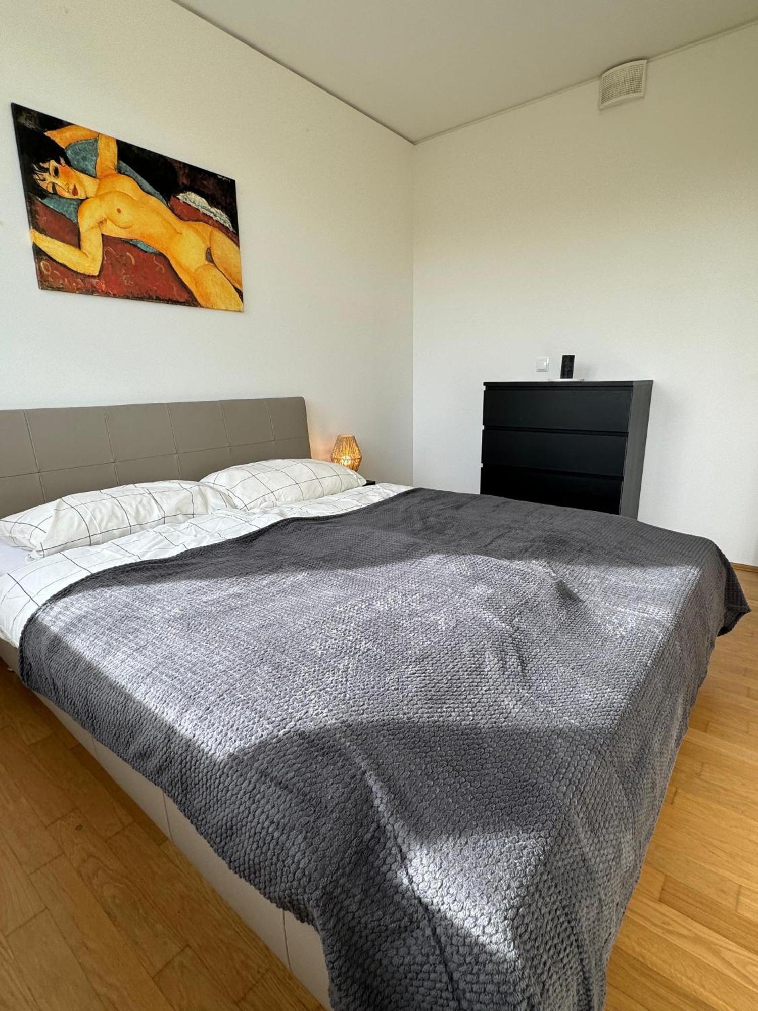 Reside In The Golden Wave Graz Exterior foto