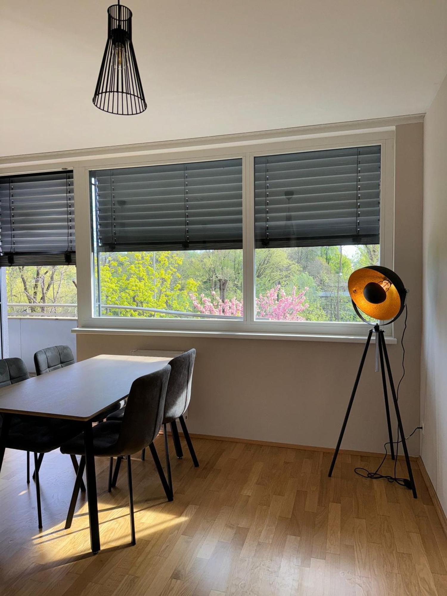 Reside In The Golden Wave Graz Exterior foto